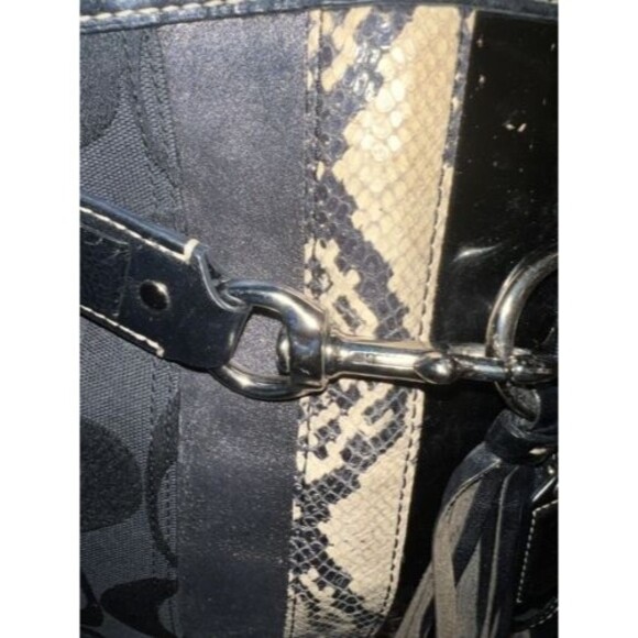 Coach Handbag Hamptons Python Stripe shoulder bag Canvas Leather Black purse Y2K - Picture 3 of 12